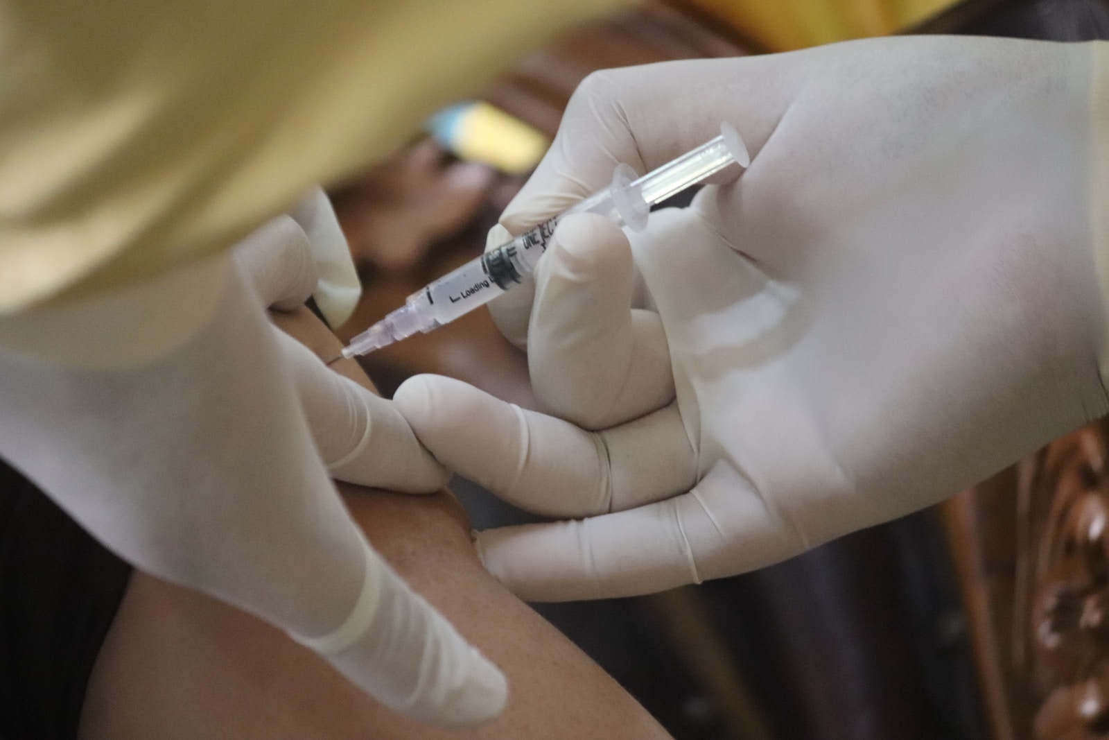 Vacinação no Sul Global: analisando dois casos de sucesso